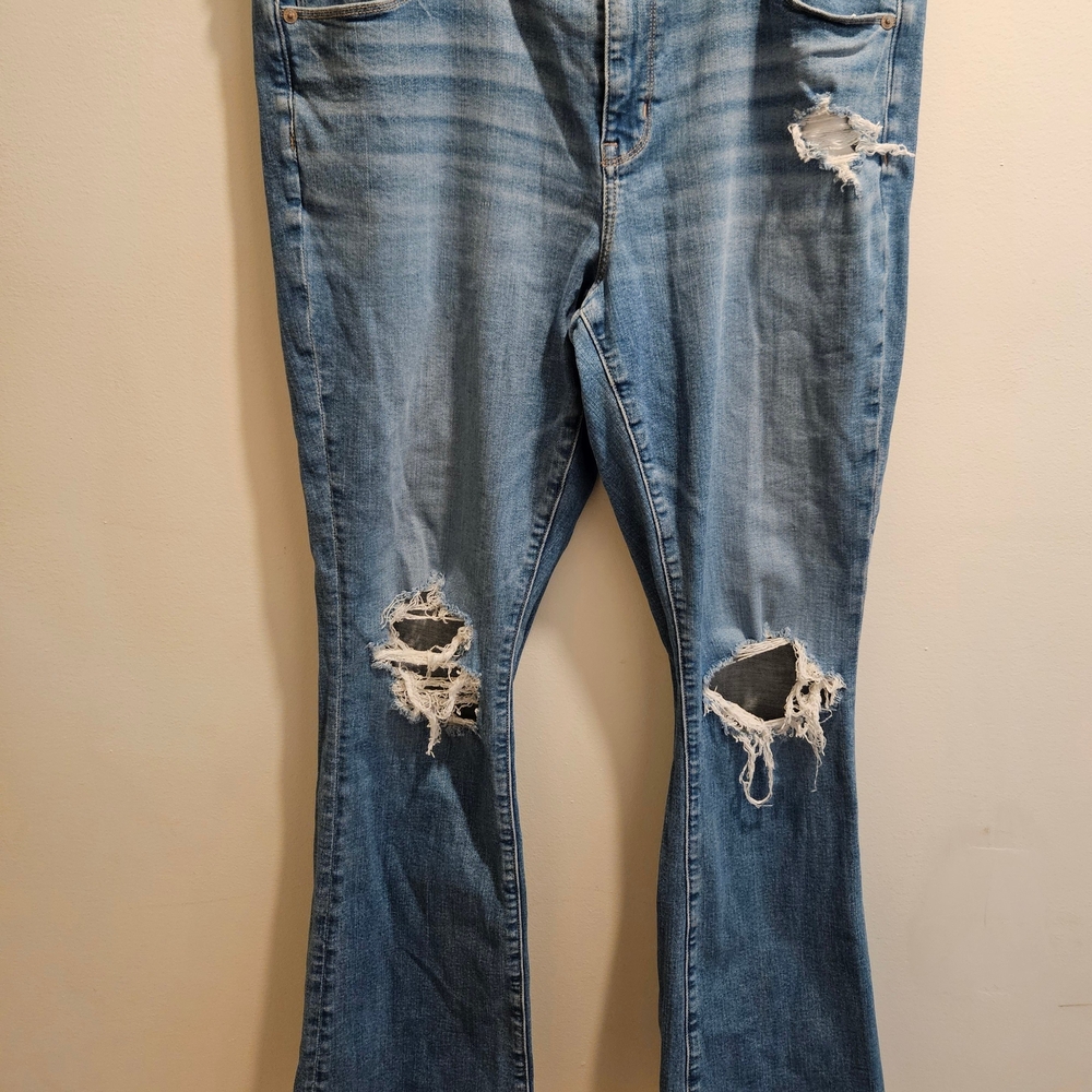 American Eagle Skinny Kick Distressed Blue Jeans Size 18 Long